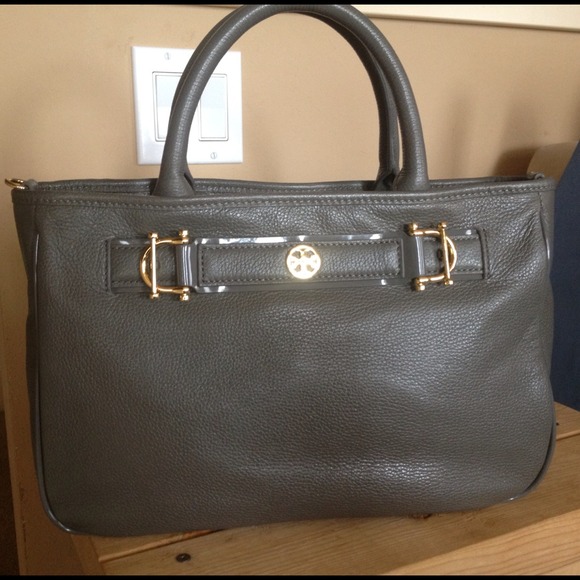 Tory Burch messenger, Horsebit Satchel - Picture 2 of 4