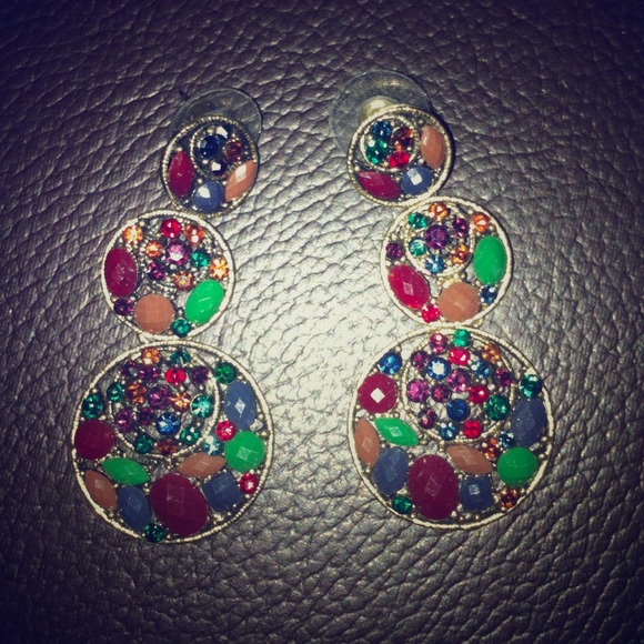 Round sexy earrings