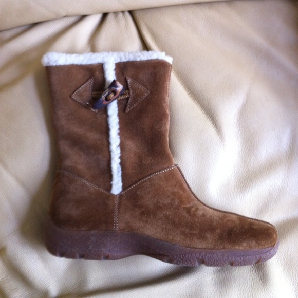 Bundle for @resehall  Spirit Slip on suede boots