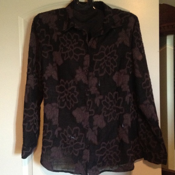 Coldwater Creek Long sleeve blouse.