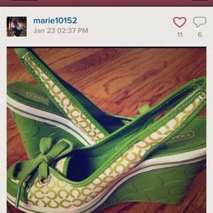 Not for sale. Looking to buy n any color