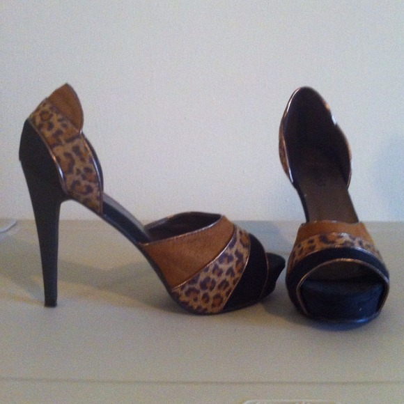 💋SOLD!💋 Frederick's of Hollywood heels