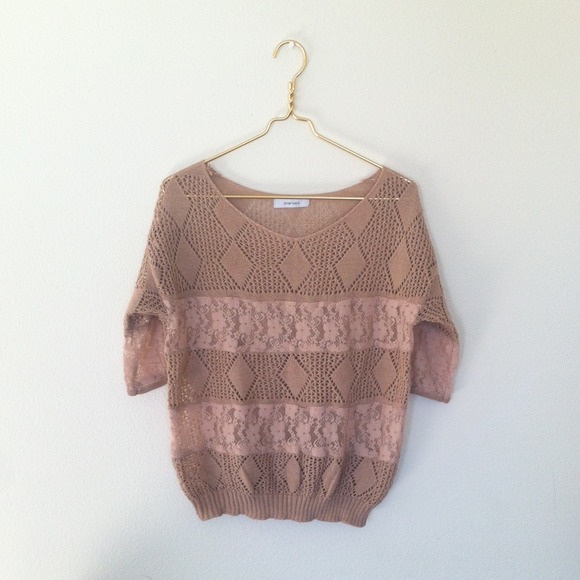 others Tops - Reserved • Knit 3/4 Sleeve Top