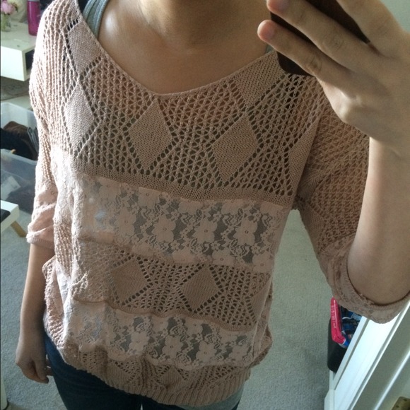 Reserved • Knit 3/4 Sleeve Top - Picture 3 of 3
