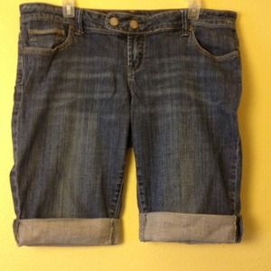 Xxsold in bundlexX American eagle denim shorts