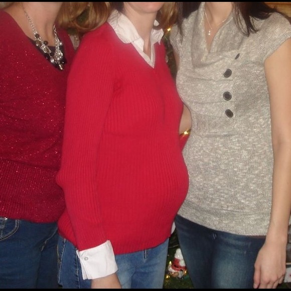 Maternity sweater - Picture 3 of 3