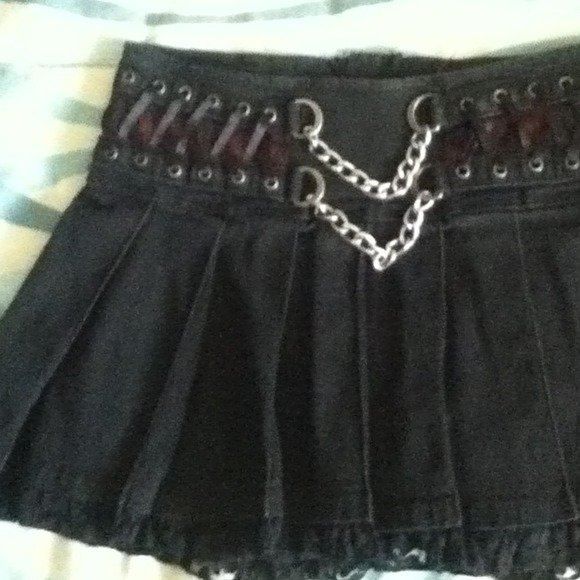 Tripp skirts