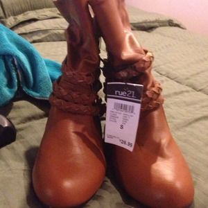 Boots from rue 21 looks nice with anything