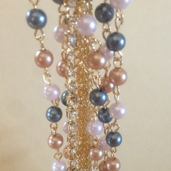 Beautiful Multi Layer Bead Bracelet - Picture 4 of 4