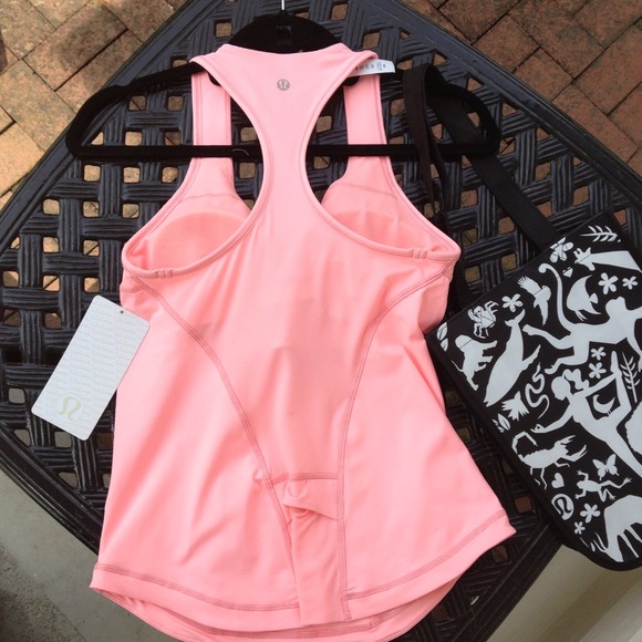 Sold NEW Pale Pink LULULEMON CARDIO Tank w Tags - Picture 2 of 4