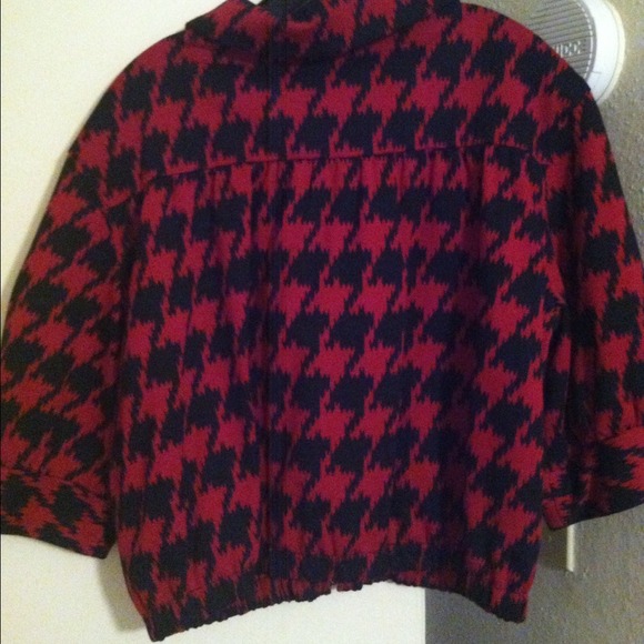 Express Crop Pattern jacket for the Fall - Picture 2 of 2