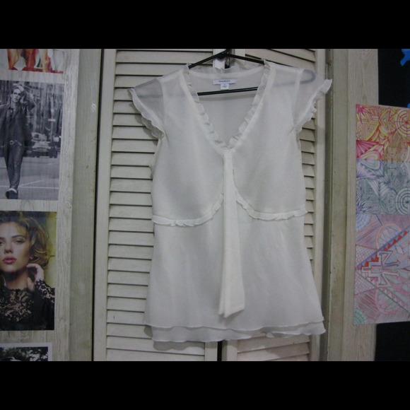 Dressbarn white sweet shirt