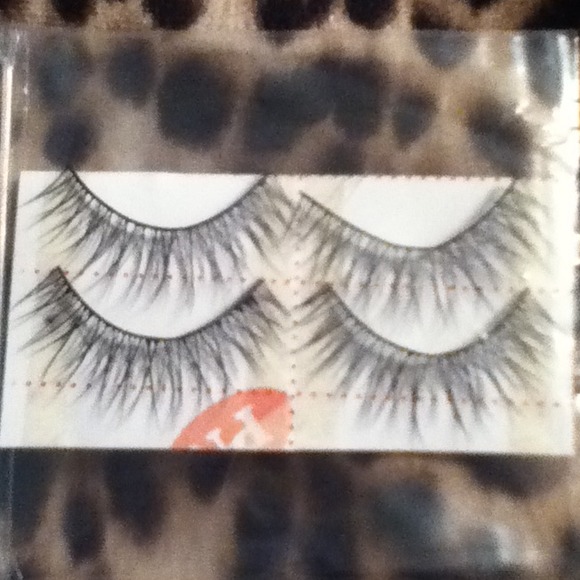 💢TRADED💢Reusable fake eyelashes