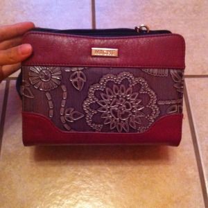 Changeable cover purse