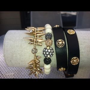 Stella & Dot Renegade Cluster bracelet