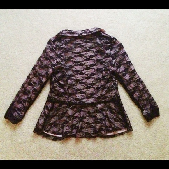 Dusty Pink and Black Lace Blazer - Picture 2 of 3