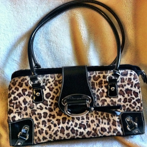 SOLD 💋HOST PICK💋 Sexy Cheetah Print Handbag