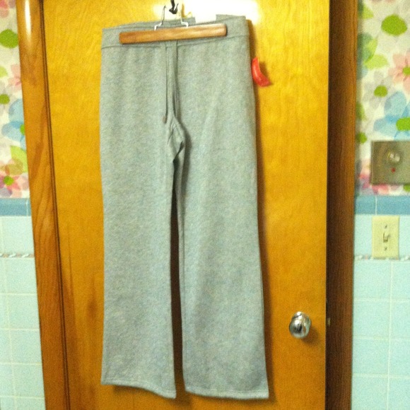NWT petite medium grey sweat pants
