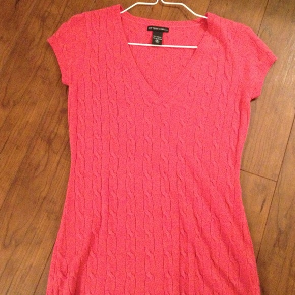 Bundled..NY&CO sweater long style