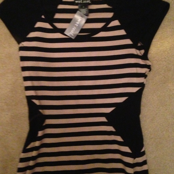 Wet seal t-shirt