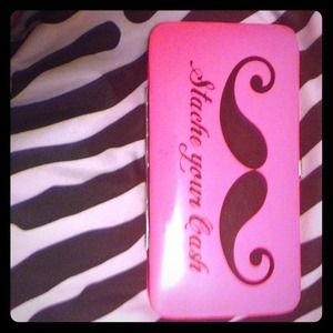 Mustach wallet
