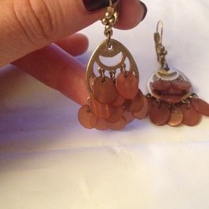 Jewelry - Vintage style caramel and faux gold earrings Jewelry - Vintage style caramel and faux gold earrings