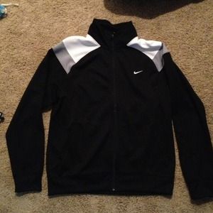 Nike men's jacket Large