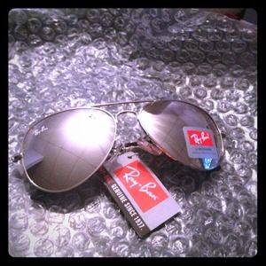 Ray ban