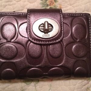 Coach wallet, GREAT CONDITION