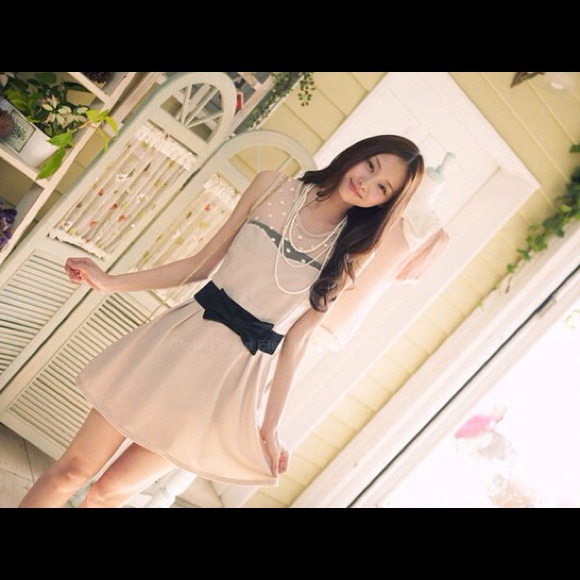 Cute dress😊💥reduced💥 - Picture 2 of 4