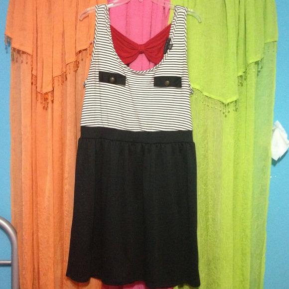 Foever21+ Sailors Dress With Red Bow On Back