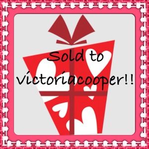 🚨🚨Sold victoriacooper🚨🚨 Coach wallet! 💕
