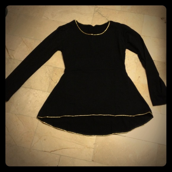 Brand new black hi low peplum top fits S/M