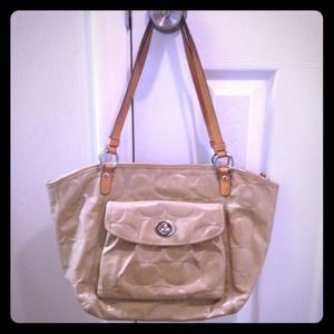 ***REDUCED*** Authentic Coach purse