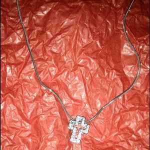 A new cross neck less