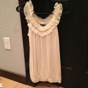 SOLD!!!! Wet seal cream top