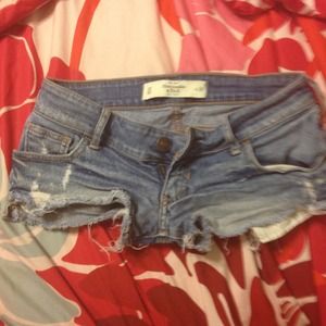 Abercrombie and Fitch cut off short shorts