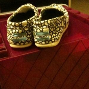 🎀Vero🎀Toms and ae size 8 black jeans