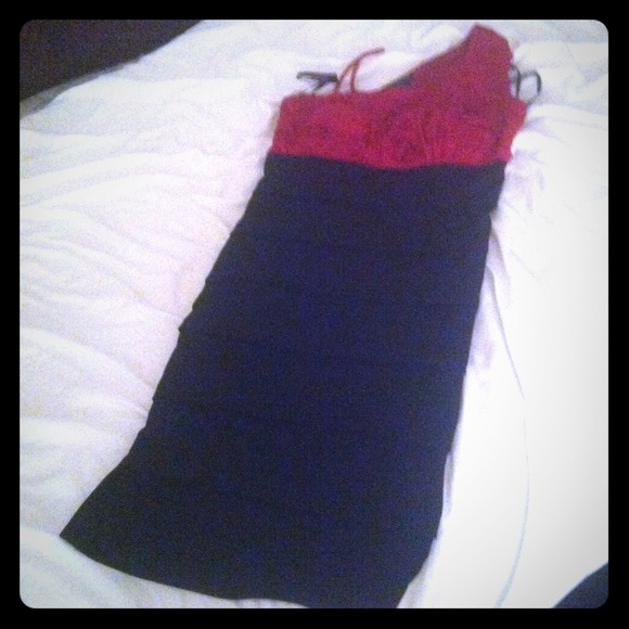 An En Focus Studio dress - Picture 1 of 2