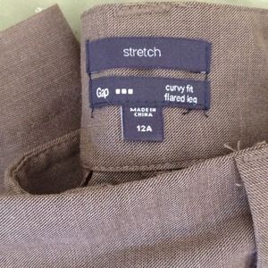 Brown gap dress pants👖👜
