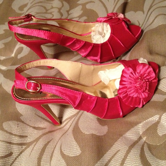 a pink shoe