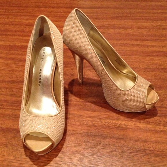 Chinese Laundry gold sparkle heels.