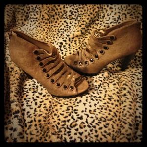 Reserved till 7/6 Bundle