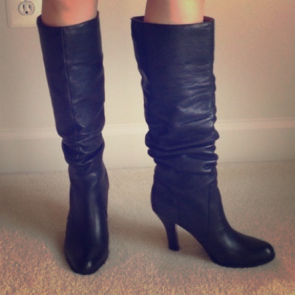 🚫SOLD IN BUNDLE 🚫 Sofft Leather Boots
