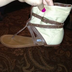 Steve Madden cute sandals