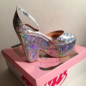 Jeffery Campbell brazen platform