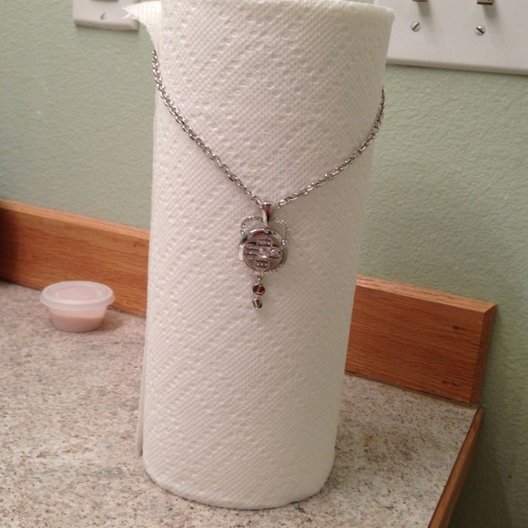 Necklace - Picture 2 of 4