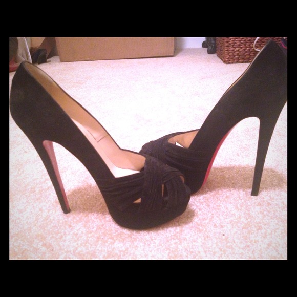 Christian Louboutin Shoes - christian louboutin aborina pump 👠❤