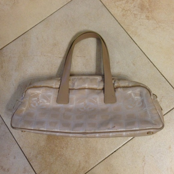 Chanel beige handbag