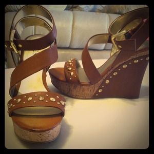 Beautiful Studded Guess wedges